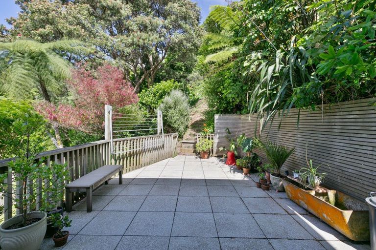 Photo of property in 63 Farnham Street, Mornington, Wellington, 6021
