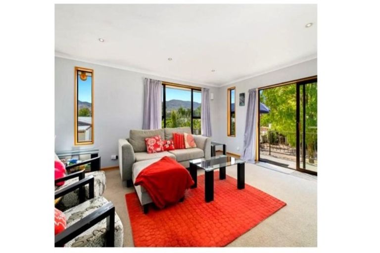 Photo of property in 10 Boyne Place, Cromwell, 9310