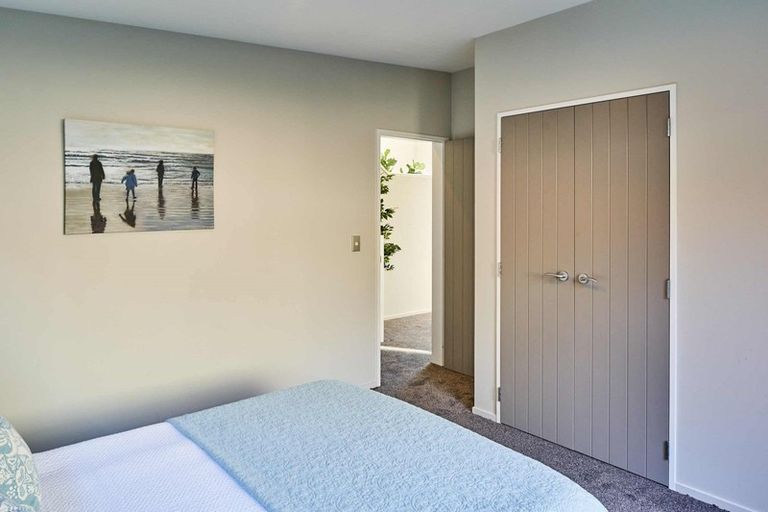 Photo of property in 10 Pukerua Beach Road, Pukerua Bay, 5026