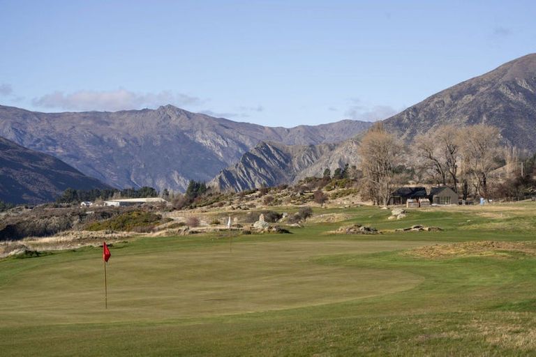 Photo of property in Gibbston Resort, 108 Toms Creek Road, Gibbston, Queenstown, 9371