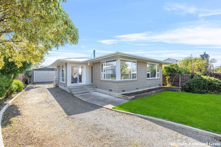 Photo of property in 4 Royalist Avenue, North New Brighton, Christchurch, 8083