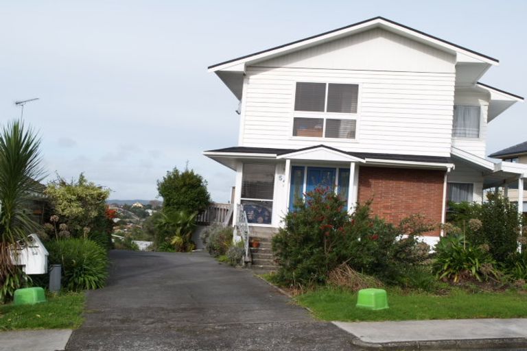 Photo of property in 2/54 Alexander Street, Cockle Bay, Auckland, 2014
