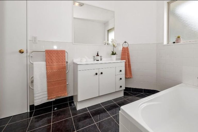 Photo of property in 18a Parsonage Road, Woodend, 7610