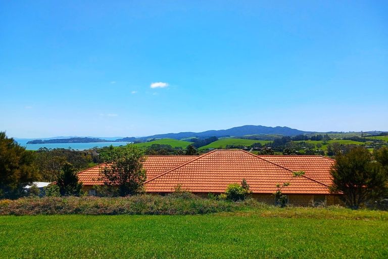 Photo of property in 15 Puketiti Drive, Mangonui, 0494