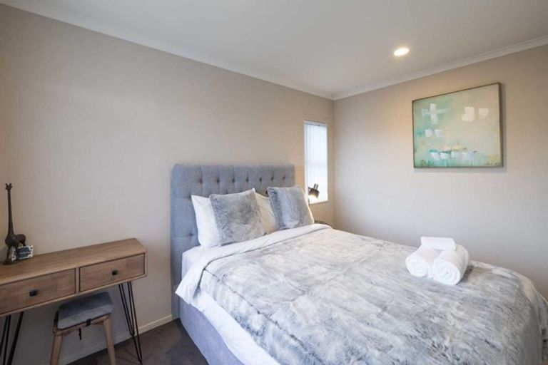 Photo of property in 53 Turnberry Drive, Wattle Downs, Auckland, 2103