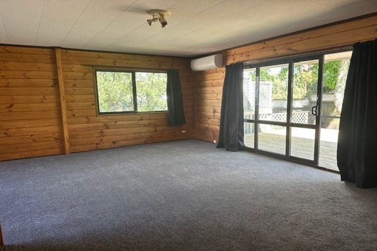 Photo of property in 1/34 Gatman Street, Birkdale, Auckland, 0626