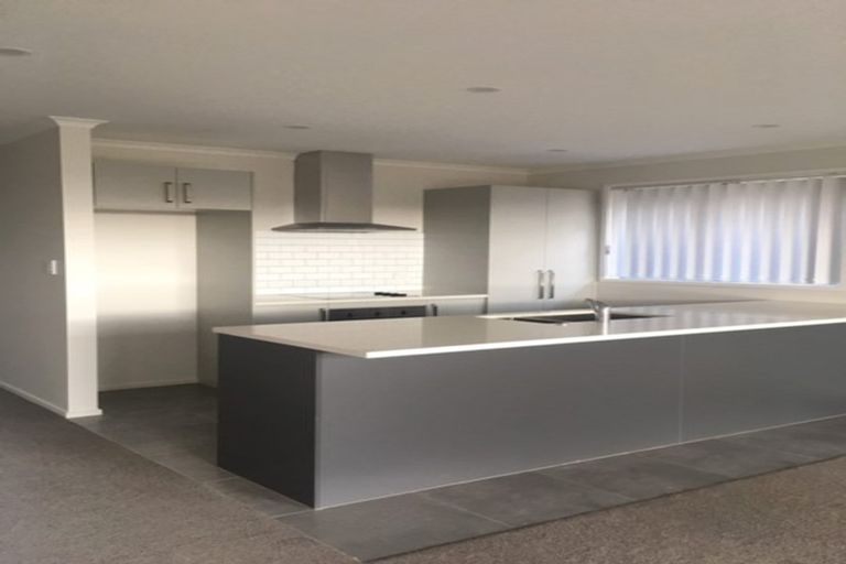 Photo of property in 18 Rainsford Road, Pukekohe, 2120