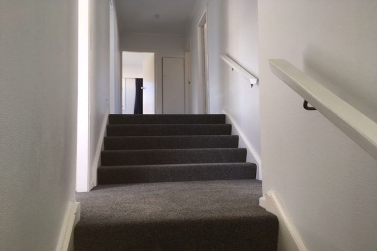 Photo of property in 14 Carluke Street, Paparangi, Wellington, 6037