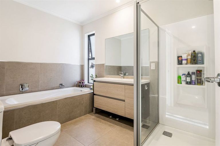 Photo of property in 26 Flounder Road, Hobsonville, Auckland, 0616