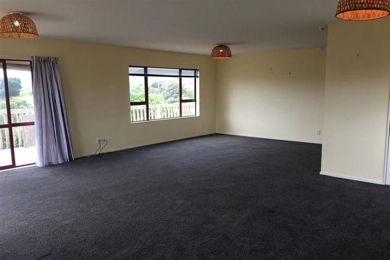 Photo of property in 151 Field Way, Waikanae Beach, Waikanae, 5036