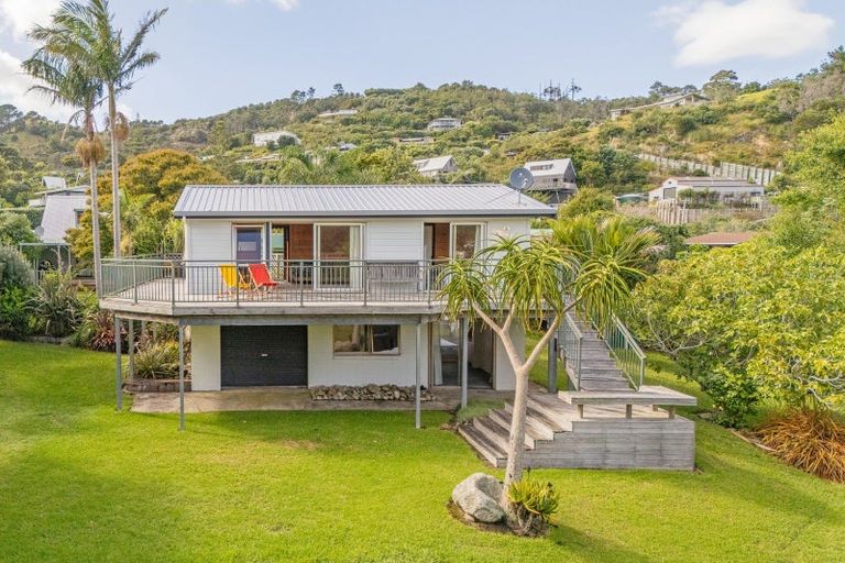 Photo of property in 3 Wigmore Crescent, Hahei, Whitianga, 3591