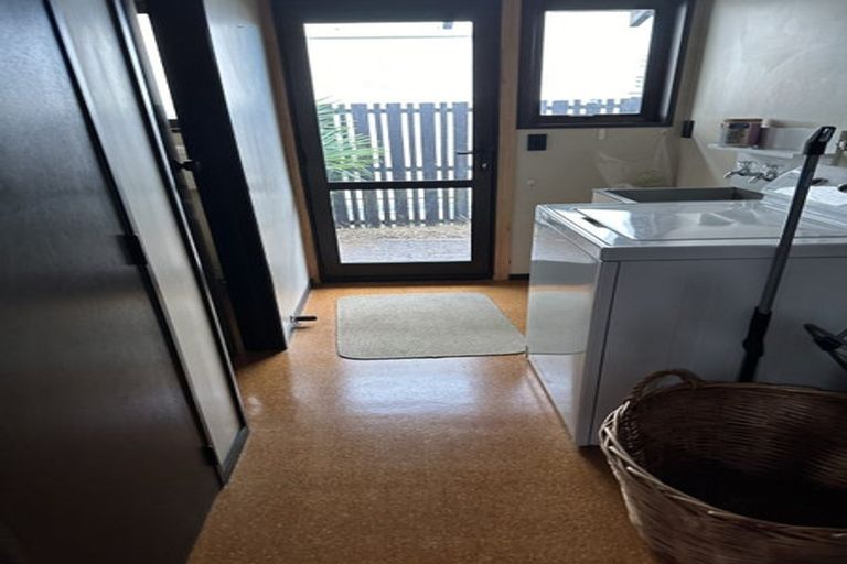 Photo of property in 138 Williams Street, Cambridge, 3434