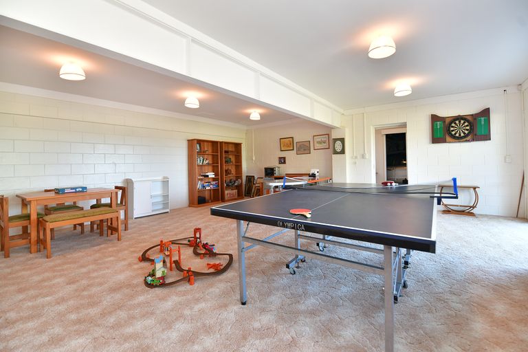 Photo of property in 11b Orewa Heights Crescent, Orewa, 0931