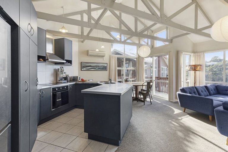 Photo of property in 148a Raroa Road, Aro Valley, Wellington, 6012