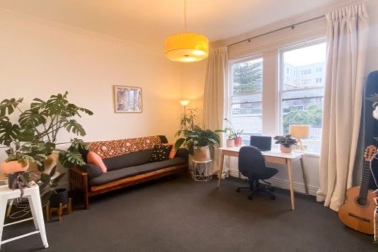 Photo of property in 270 The Terrace, Te Aro, Wellington, 6011