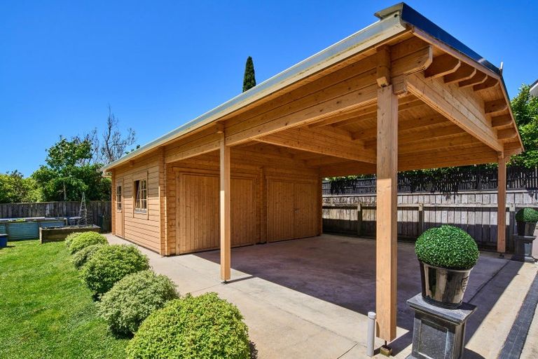 Photo of property in 33 Maclaren Street, Maymorn, Upper Hutt, 5018