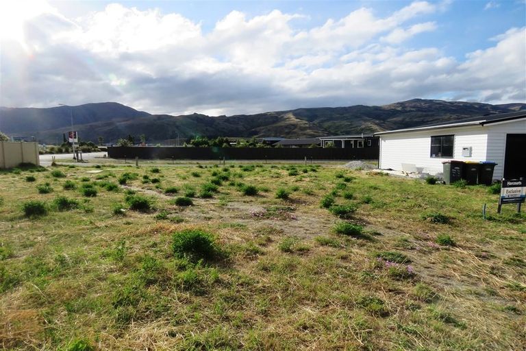 Photo of property in 13 Phoenix Place, Cromwell, 9310