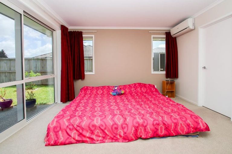 Photo of property in 14 Teatree Close, Huntington, Hamilton, 3210