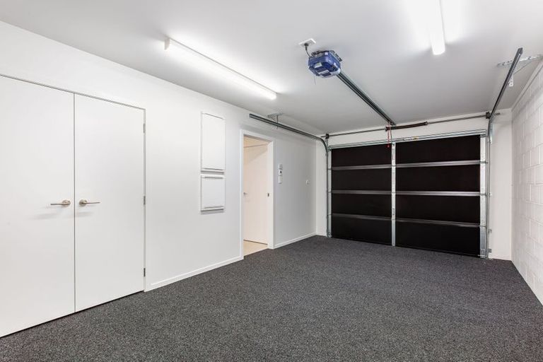 Photo of property in 115 Golf Road, Paraparaumu Beach, Paraparaumu, 5032