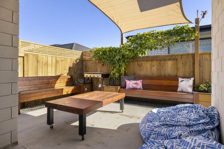 Photo of property in 14 Te Wharo Drive, Papamoa, 3118