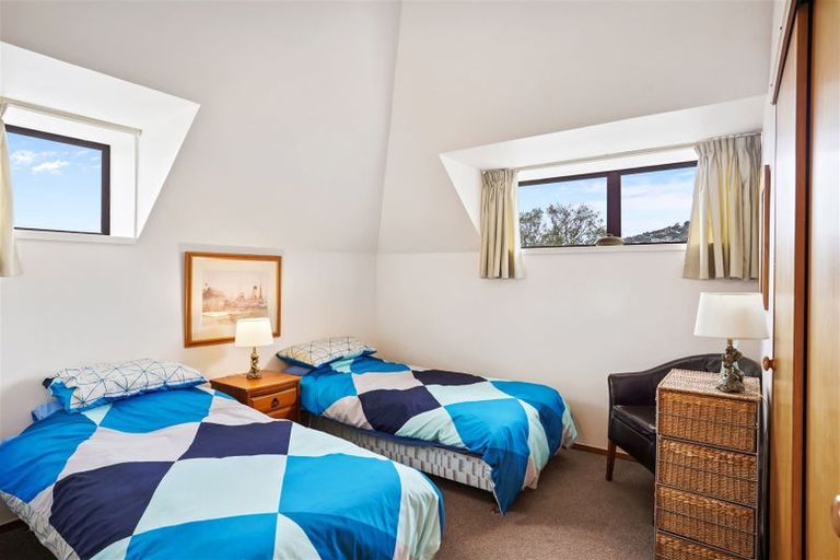 Photo of property in 2/3 Celia Street, Redcliffs, Christchurch, 8081