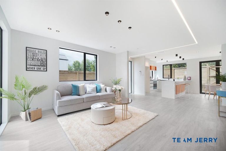 Photo of property in 12 Corporal Street, Papakura, 2110