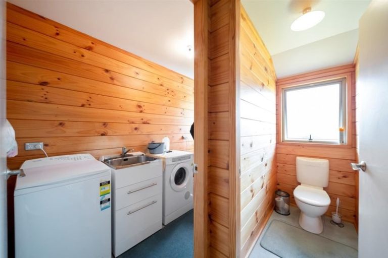 Photo of property in 437 Turuturu Road, Hawera, 4674