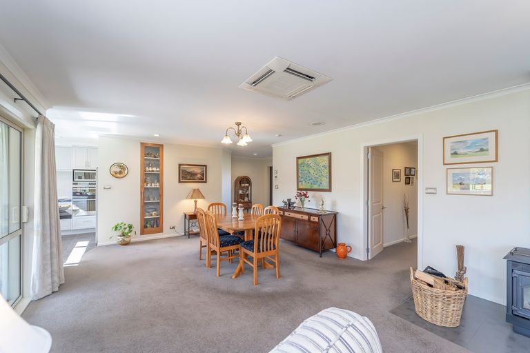 Photo of property in 49 Armstrong Avenue, Carterton, 5713