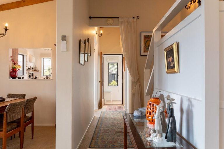 Photo of property in 117a Winara Avenue, Waikanae, 5036