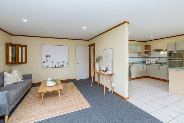 Photo of property in 3 Kowhai Grove, Featherston, 5710