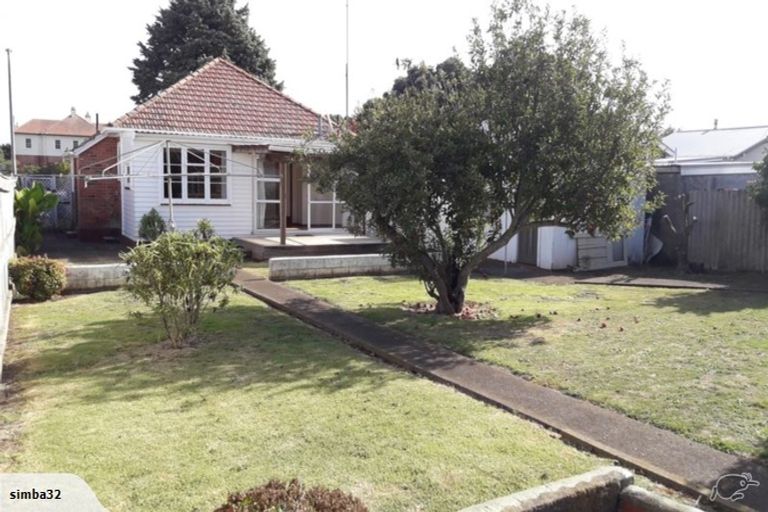 Photo of property in 124 Grey Street, Springvale, Whanganui, 4501