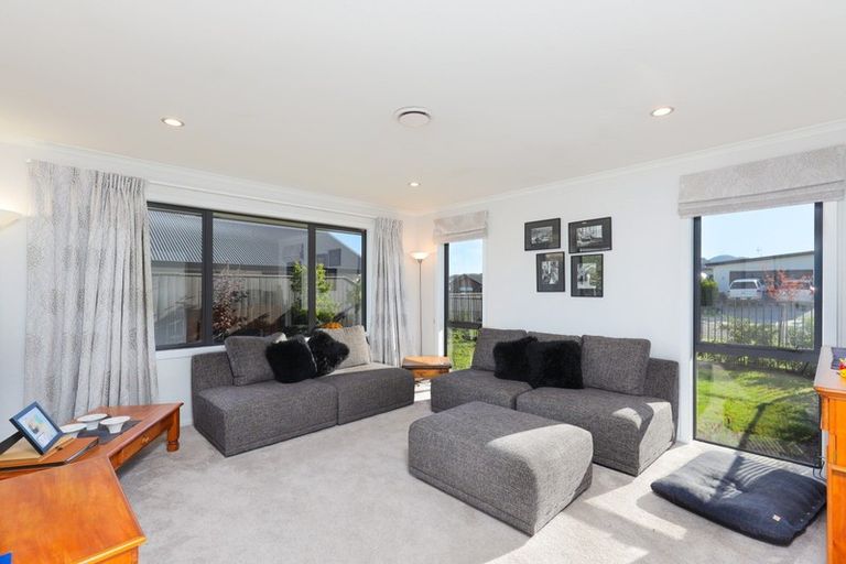 Photo of property in 16 Woolshed Drive, Stoke, Nelson, 7011