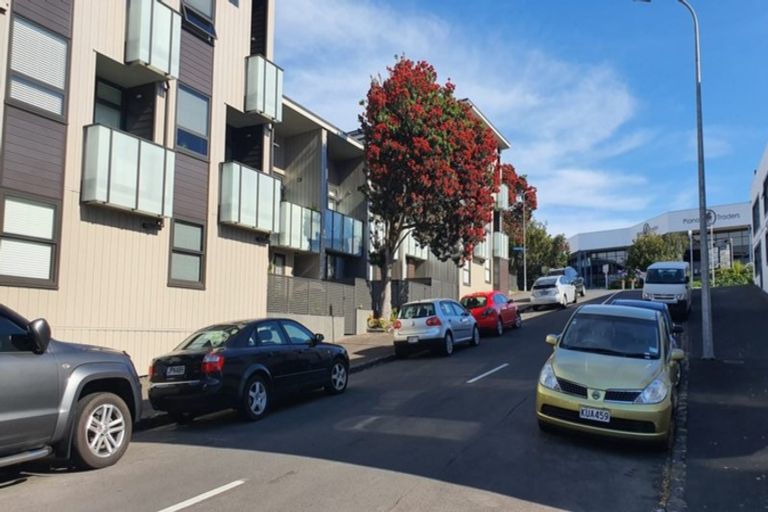 Photo of property in 92 Harold Street, Mount Eden, Auckland, 1024