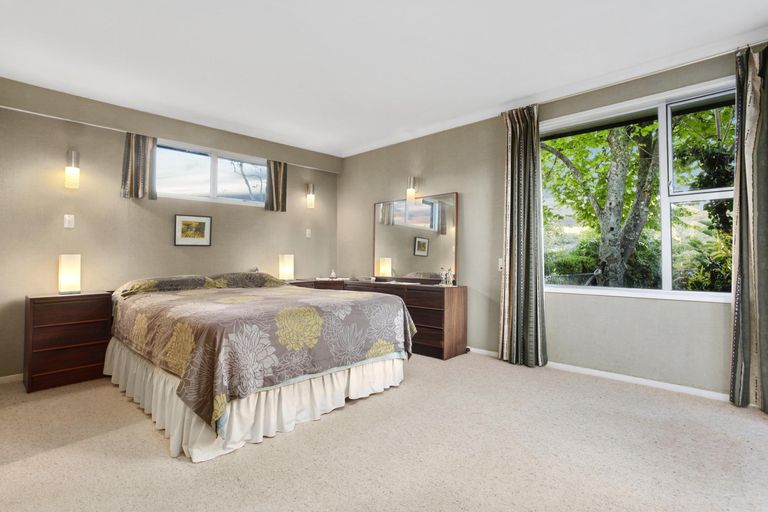 Photo of property in 278 Henderson Valley Road, Henderson Valley, Auckland, 0612