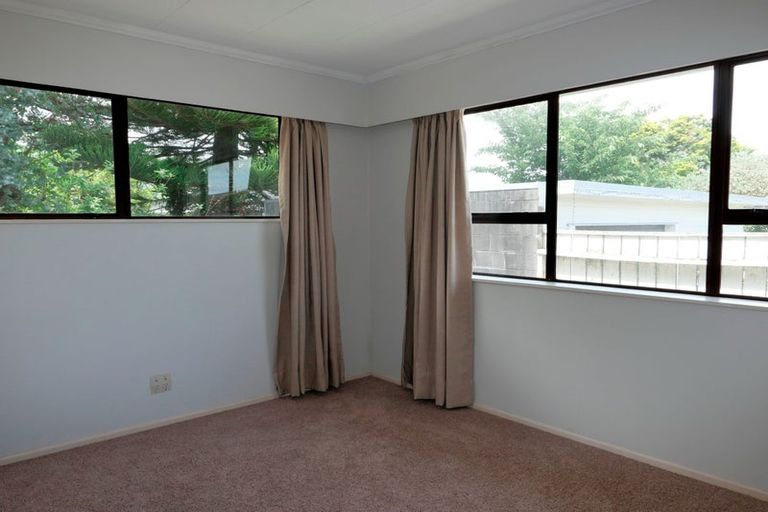 Photo of property in 104 Hillcrest Road, Raumati Beach, Paraparaumu, 5032