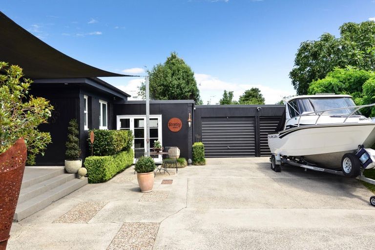 Photo of property in 27 Alfred Street, Fairfield, Hamilton, 3214