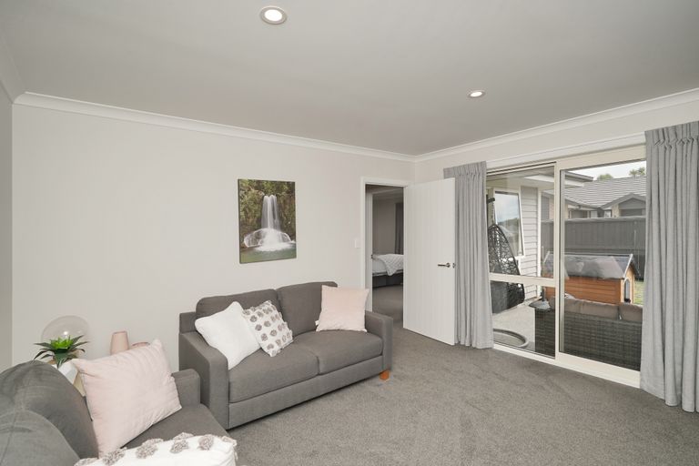 Photo of property in 87 Bayliss Drive, Kaiapoi, 7630