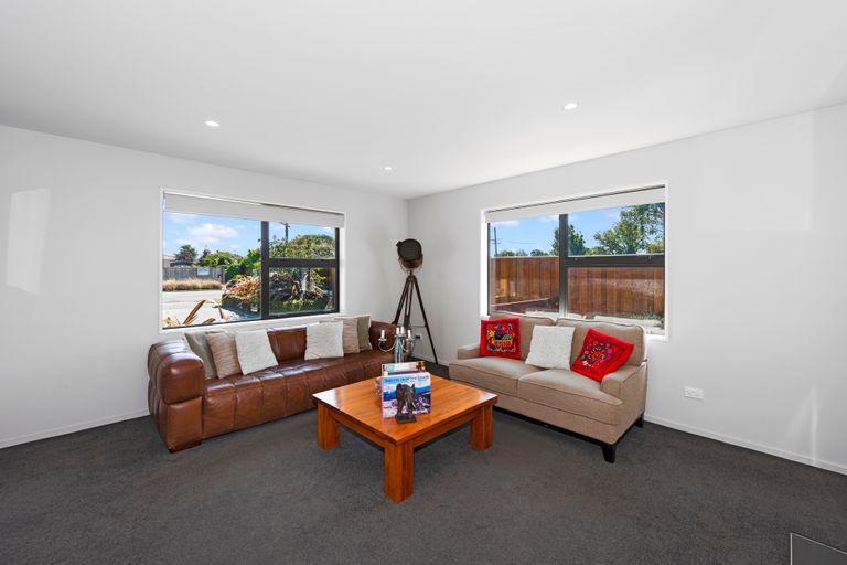 Photo of property in 79 Kennedys Bush Road, Halswell, Christchurch, 8025