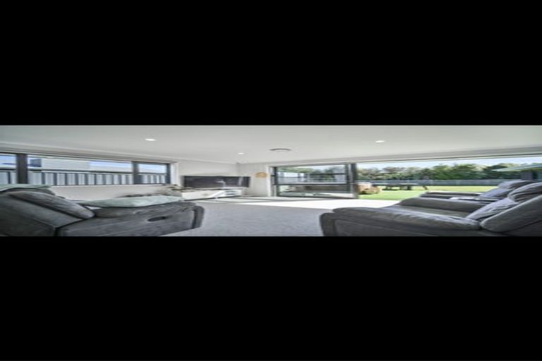 Photo of property in 19 Dinneen Close, Frimley, Hastings, 4120