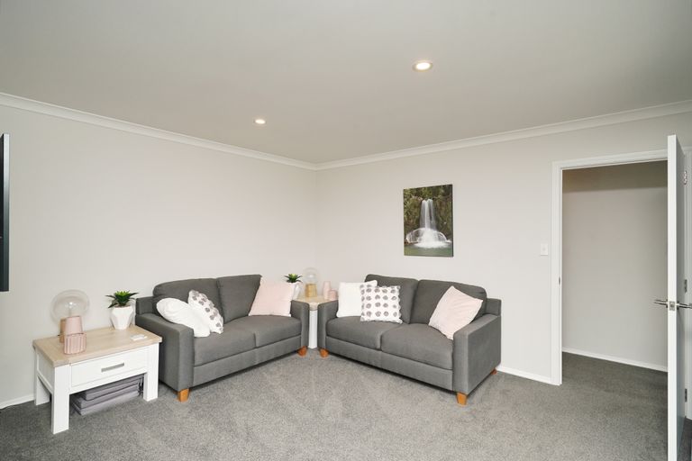 Photo of property in 87 Bayliss Drive, Kaiapoi, 7630