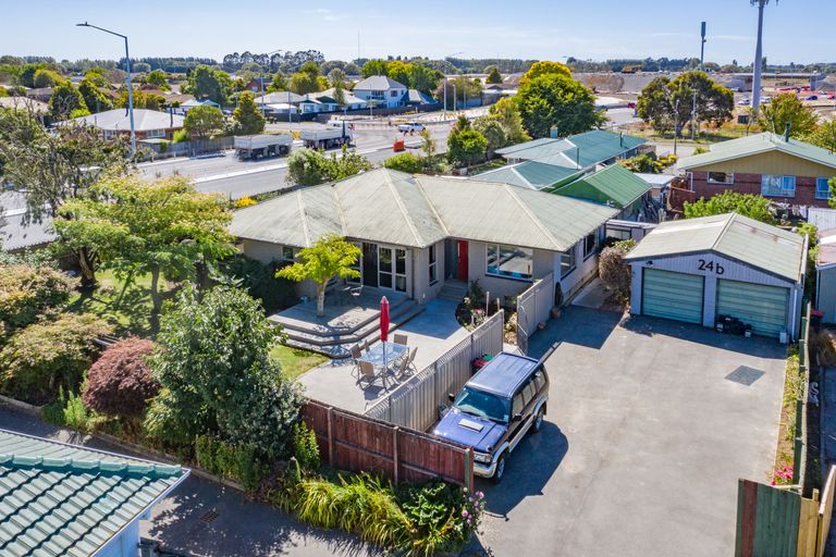 Photo of property in 24b Sarabande Avenue, Redwood, Christchurch, 8051