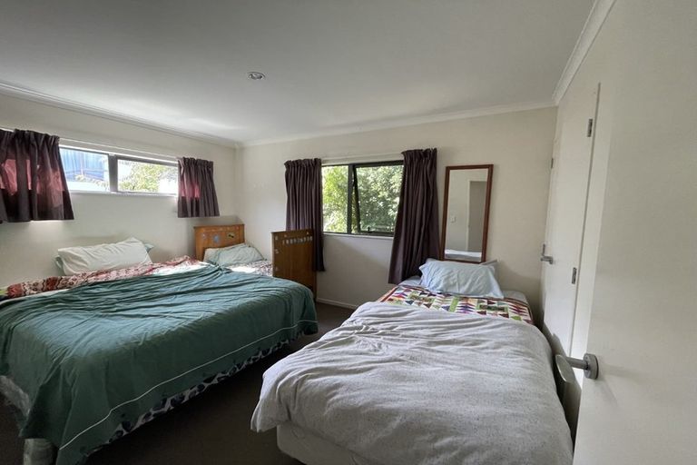 Photo of property in 12a Hiwi Crescent, Titahi Bay, Porirua, 5022