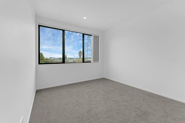 Photo of property in 31 Karikari Crescent, Takanini, 2112