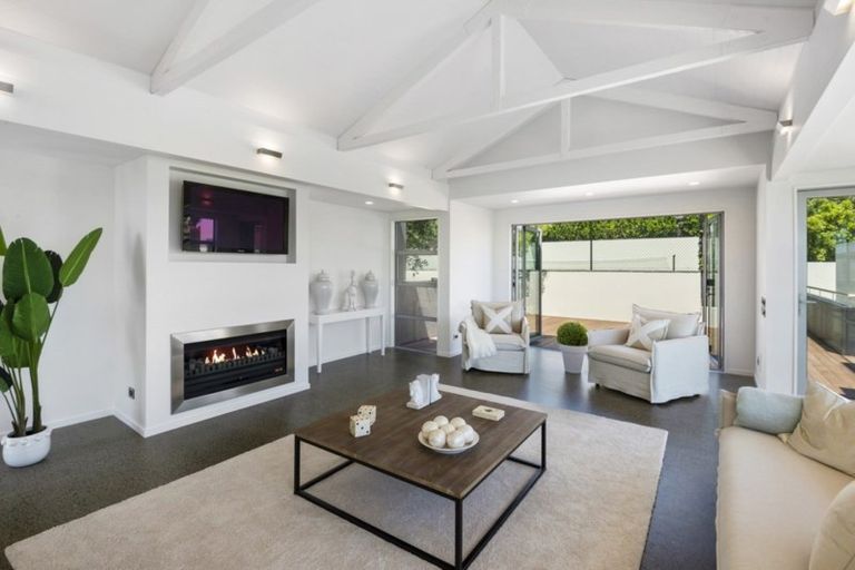 Photo of property in 25 Kinsey Terrace, Clifton, Christchurch, 8081