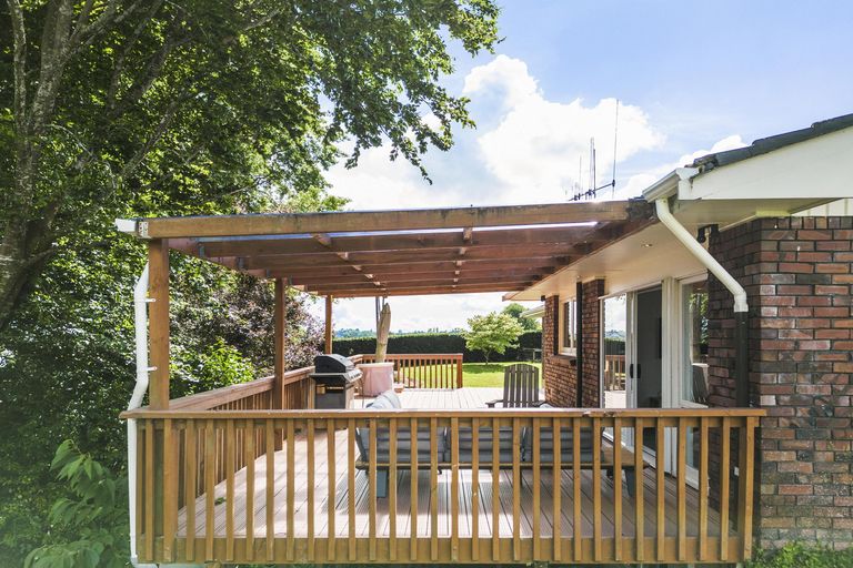 Photo of property in 2/805 Kihikihi Road, Te Awamutu, 3800