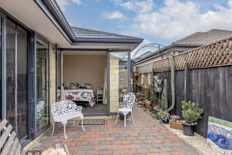 Photo of property in 12c Grassmere Street, Papanui, Christchurch, 8052