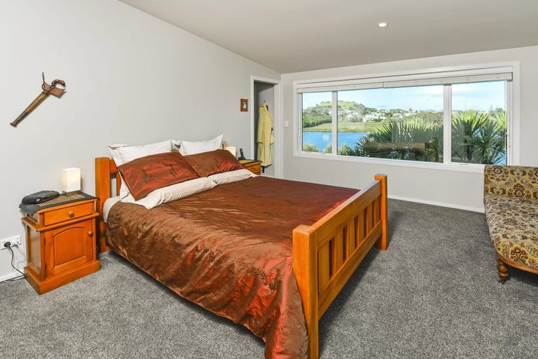 Photo of property in 3a Wesley Street, Devonport, Auckland, 0624