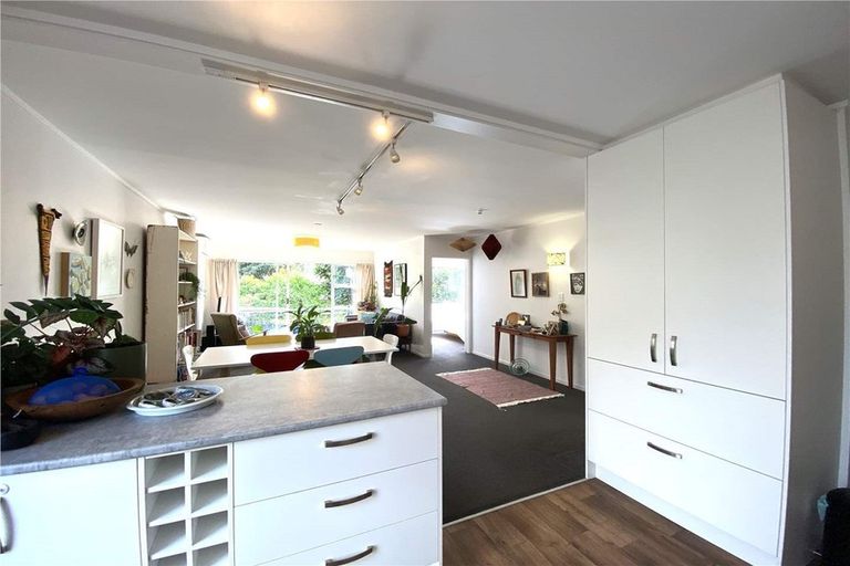 Photo of property in 7/15a Oates Road, Glen Eden, Auckland, 0602