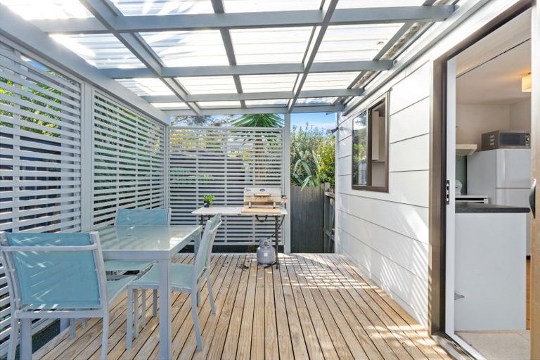 Photo of property in 45 Stillwater Crescent, Stillwater, Silverdale, 0993