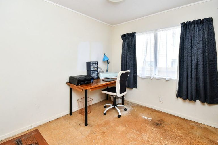 Photo of property in 9b Hazards Road, Weymouth, Auckland, 2103